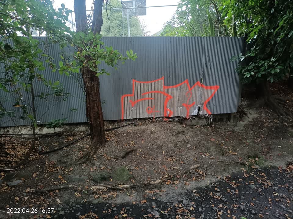 The photograph attached to this graffiti report