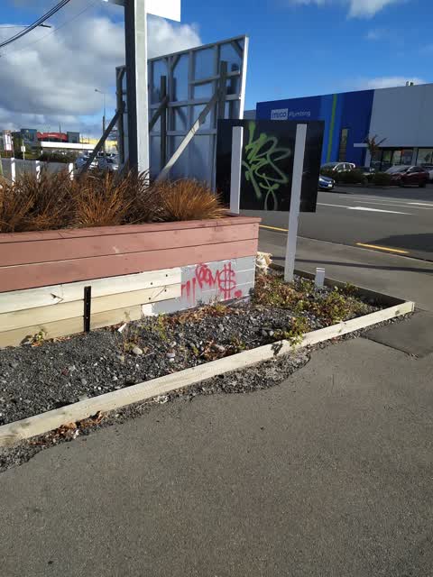 Graffiti, a report photo