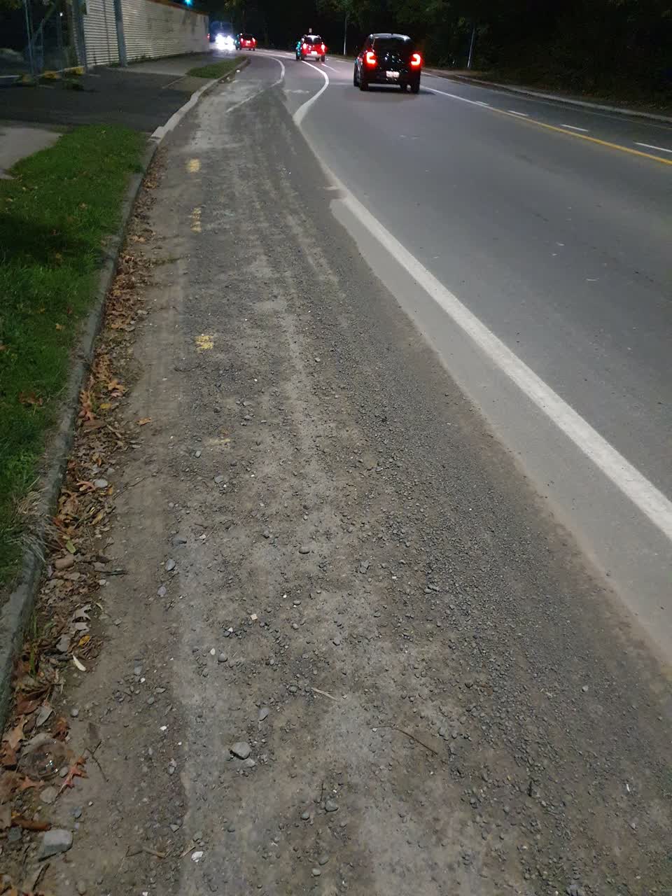The photograph attached to this roading/streets report