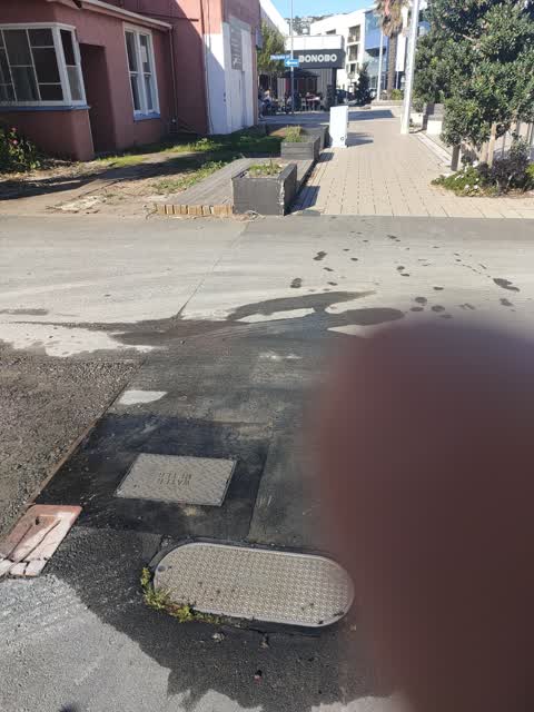 Water Leak, a report photo