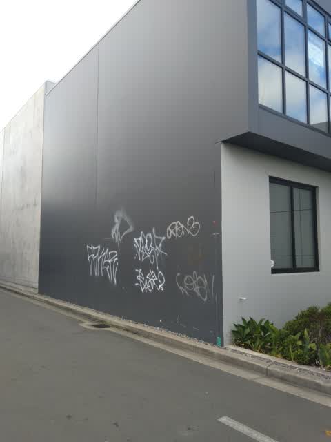 Graffiti, a report photo
