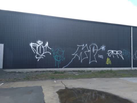 Graffiti, a report photo