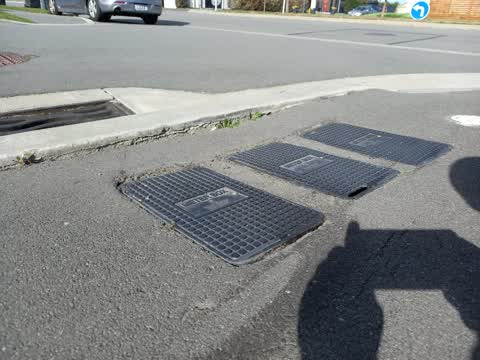 Roading/Streets, a report photo