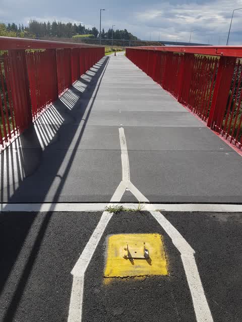 Roading/Streets, a report photo