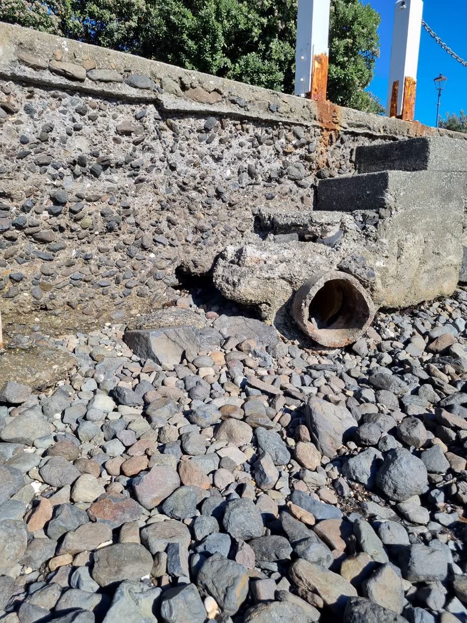 The photograph attached to this parks report