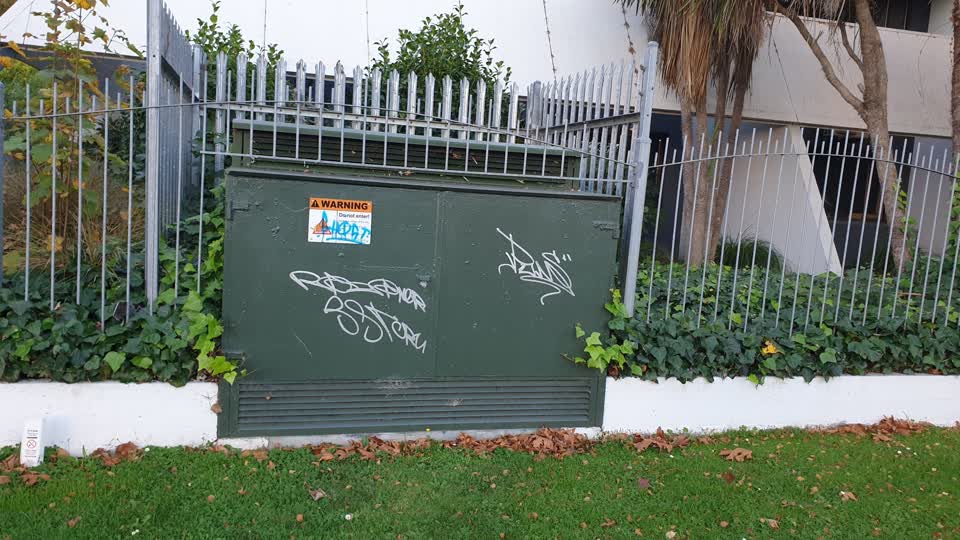 The photograph attached to this graffiti report