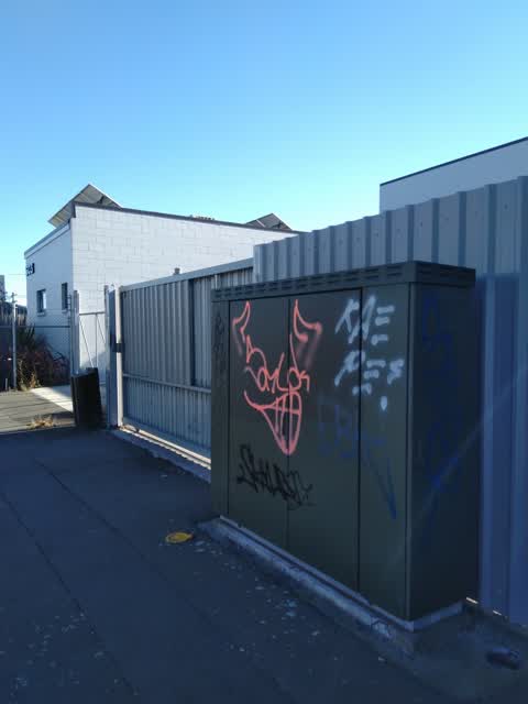 Graffiti, a report photo