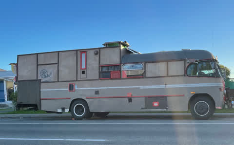 Roading/Streets, a report photo