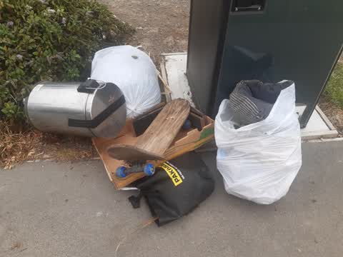 Rubbish/Recycling, a report photo