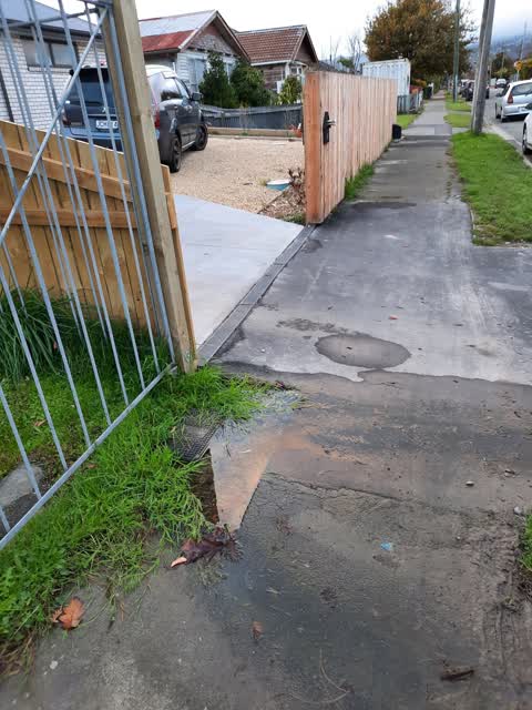 Water Leak, a report photo