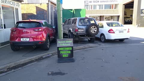 Roading/Streets, a report photo