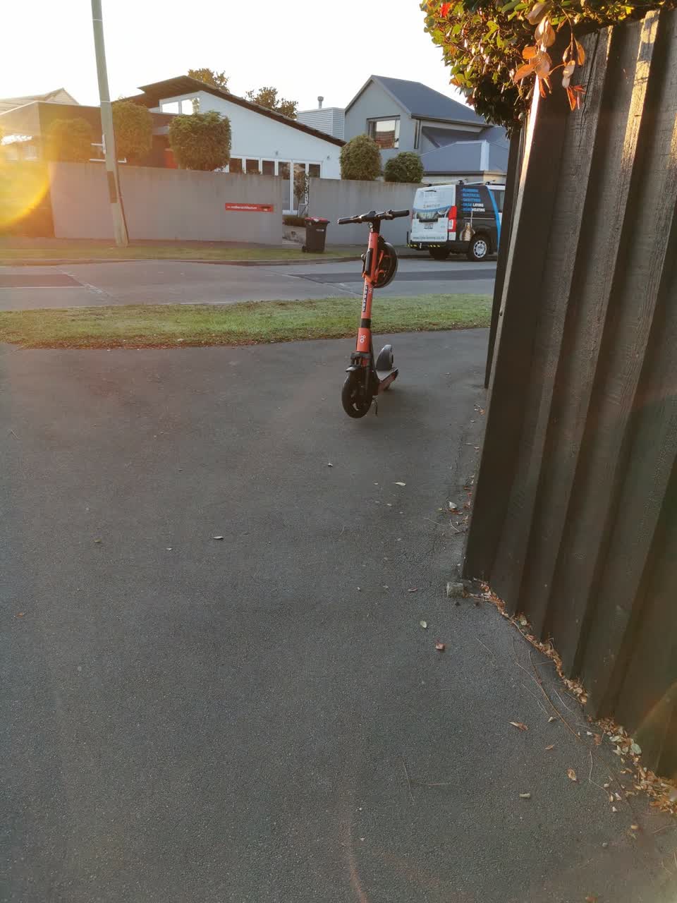 The photograph attached to this roading/streets report