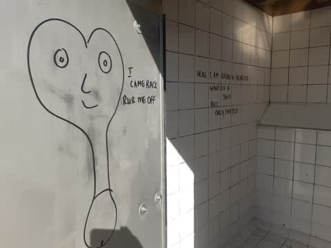 Graffiti, a report photo