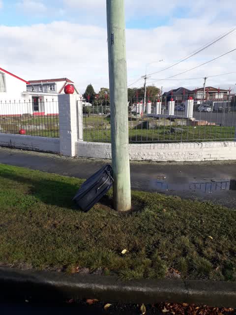 Rubbish/Recycling, a report photo