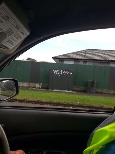 Graffiti, a report photo