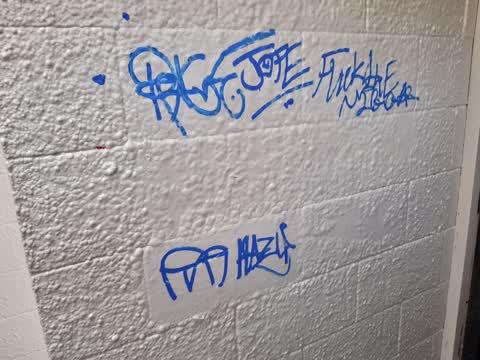Graffiti, a report photo
