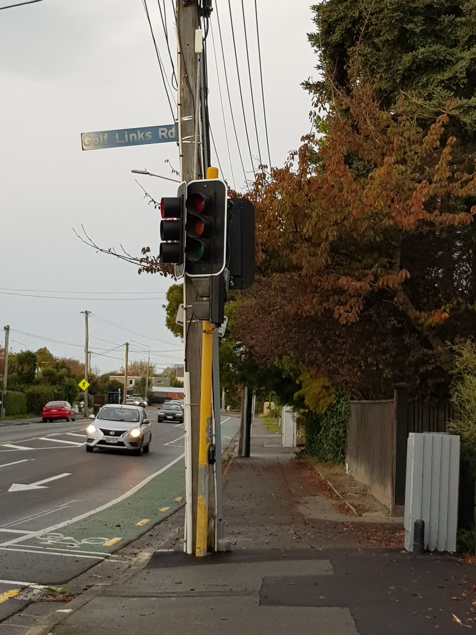 The photograph attached to this street light outage report