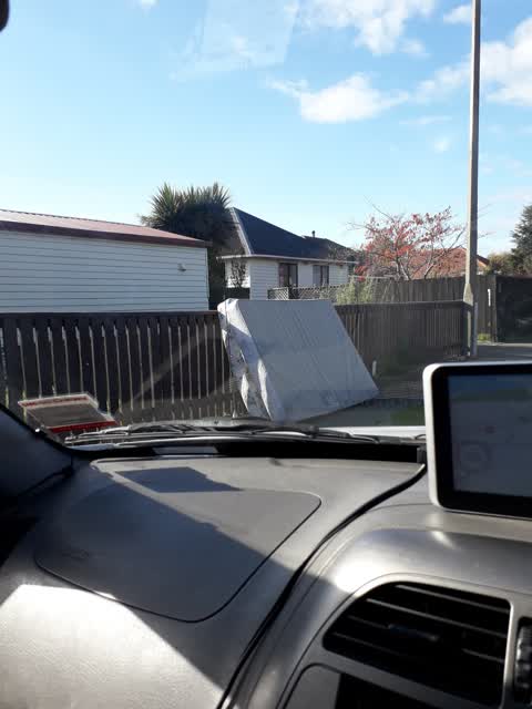 Rubbish/Recycling, a report photo