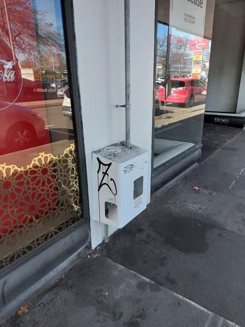 Graffiti, a report photo
