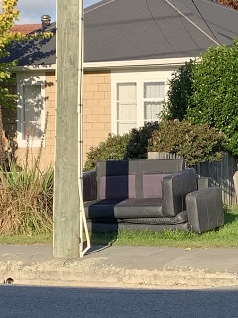 Rubbish/Recycling, a report photo