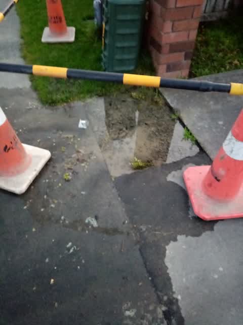 Water Leak, a report photo