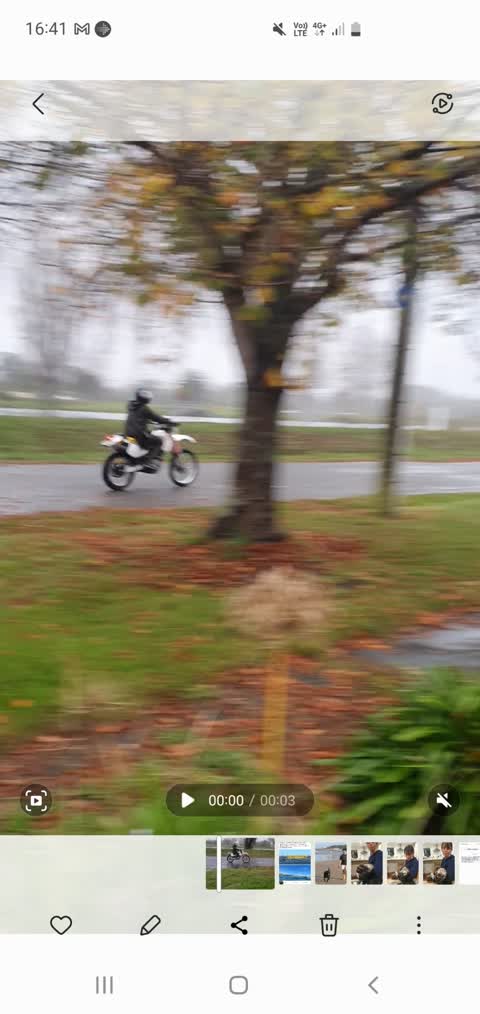 Roading/Streets, a report photo