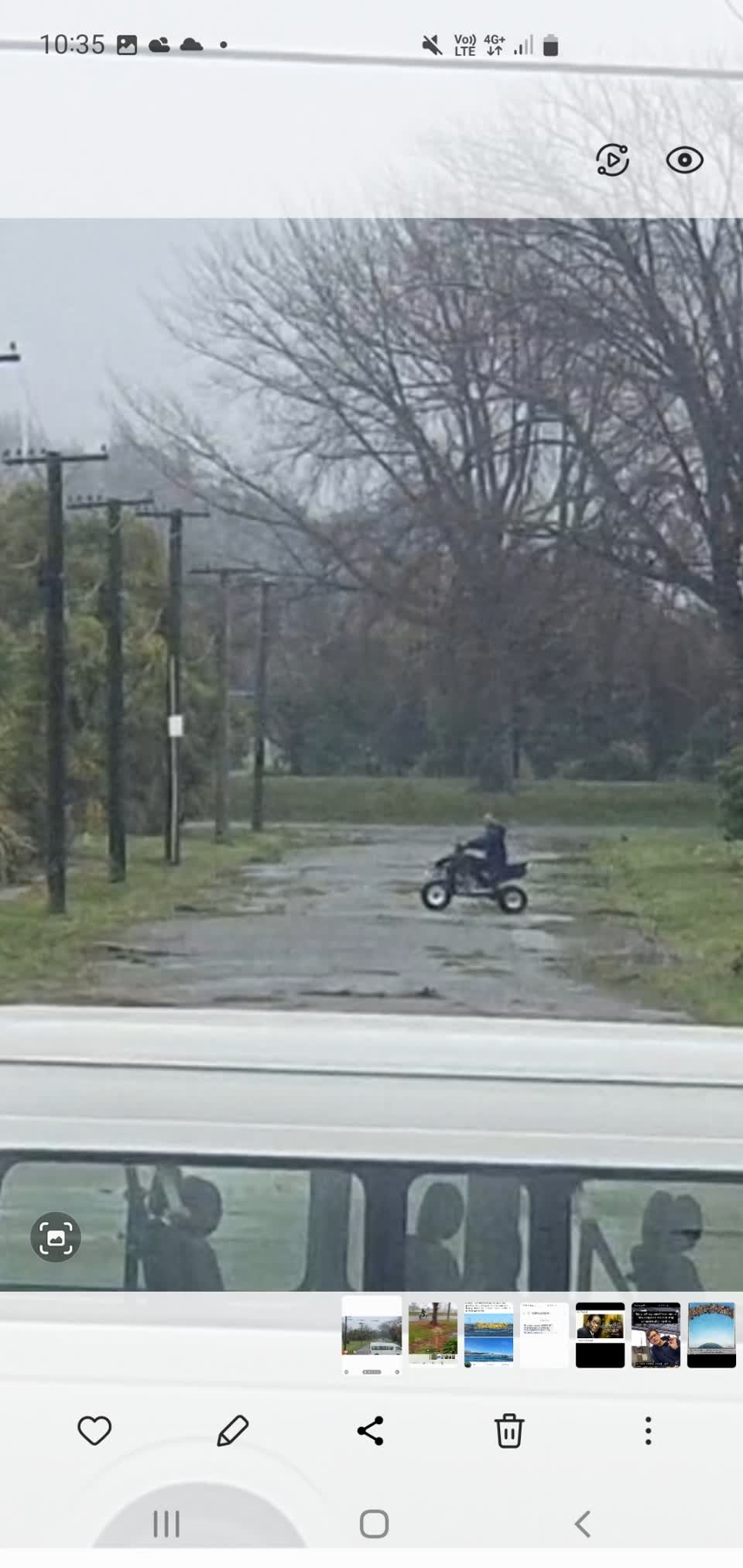 The photograph attached to this roading/streets report
