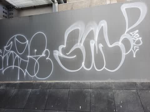 Graffiti, a report photo