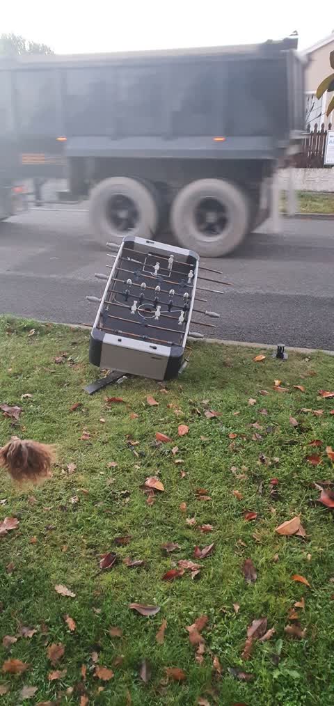 Rubbish/Recycling, a report photo