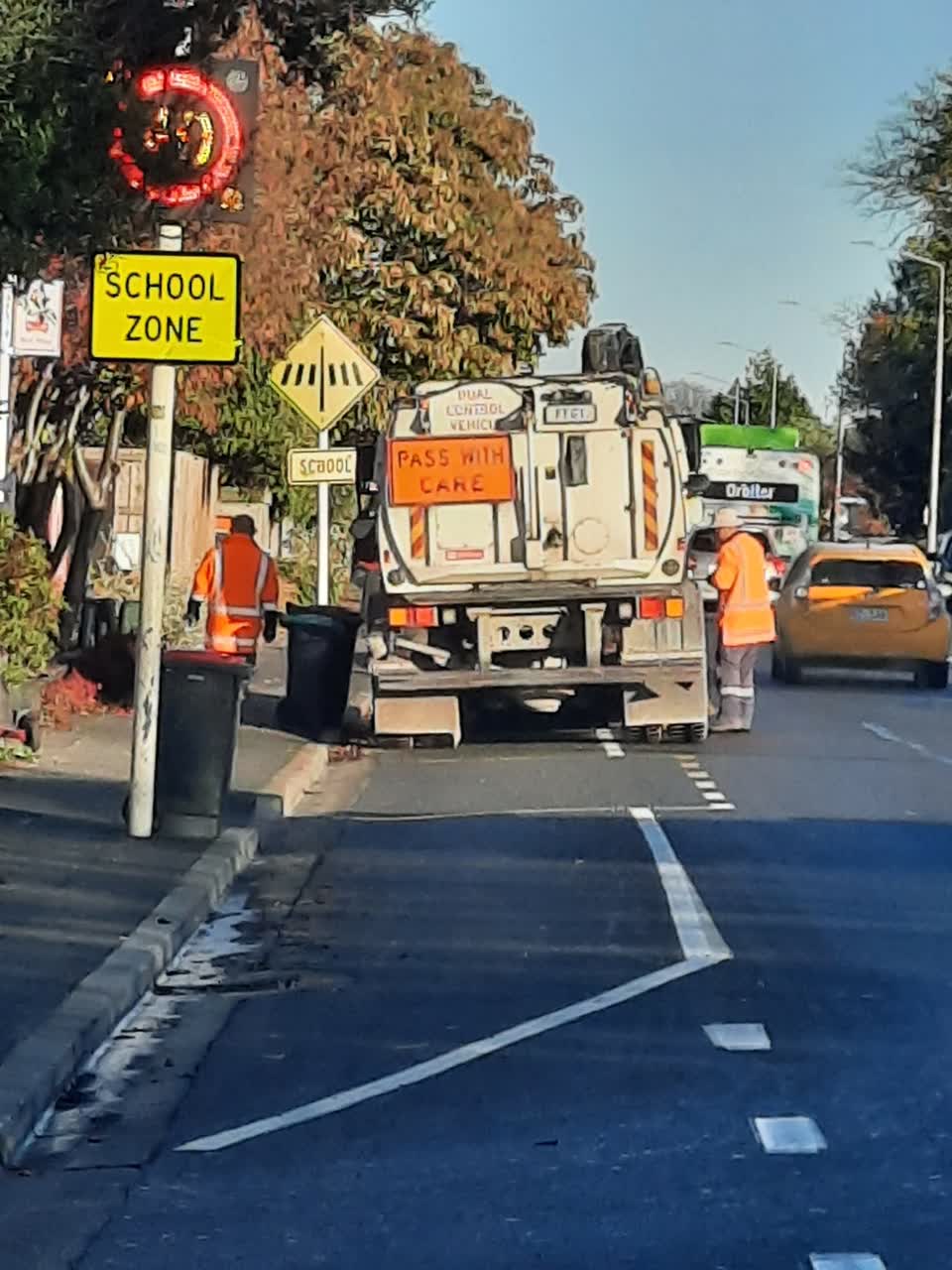 The photograph attached to this roading/streets report