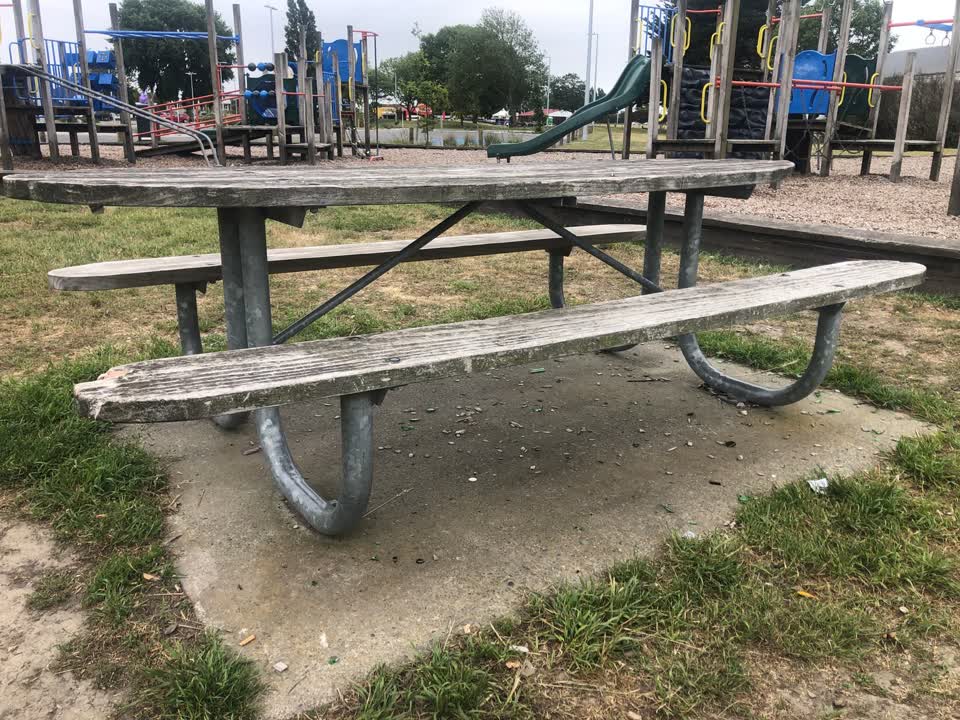 The photograph attached to this parks report