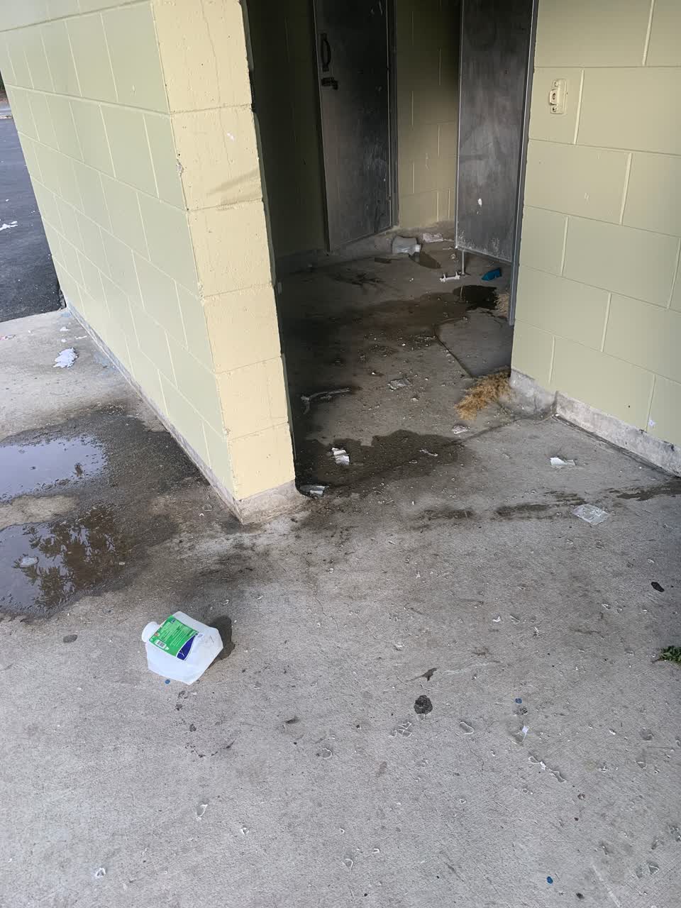 The photograph attached to this parks report