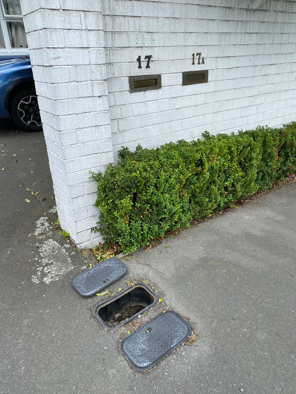 The photograph attached to this water supply report