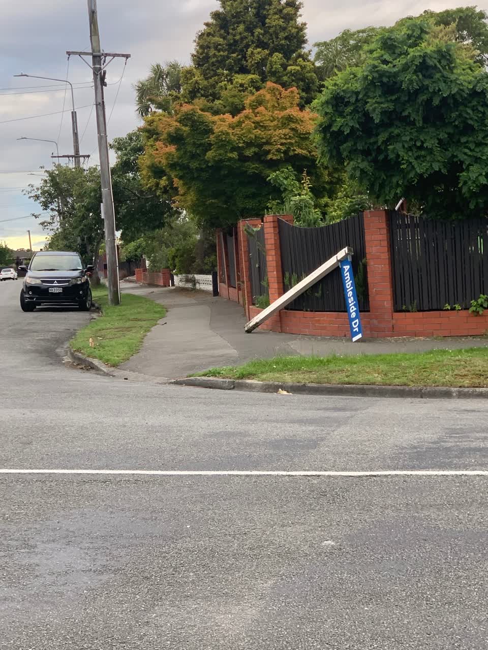 The photograph attached to this roading/streets report