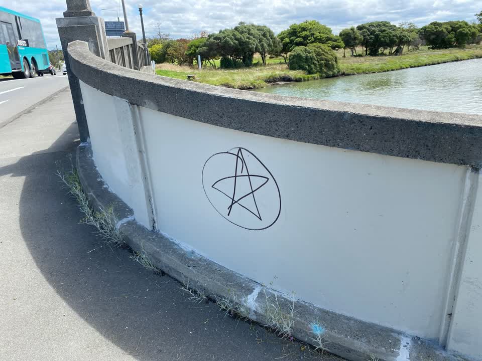 The photograph attached to this graffiti report