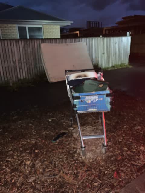 Rubbish/Recycling, a report photo
