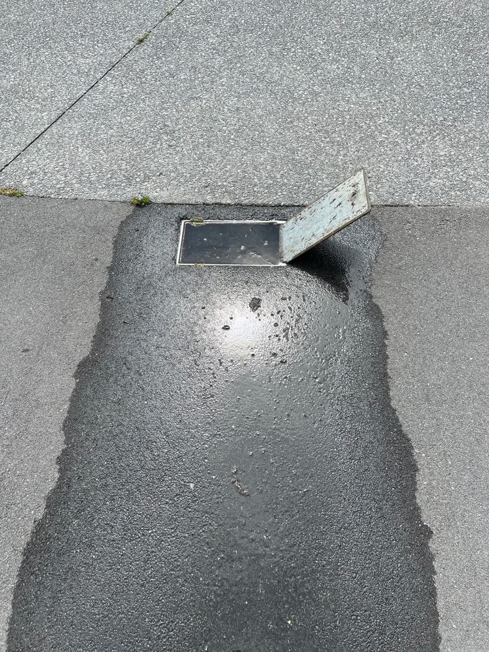 The photograph attached to this water supply report