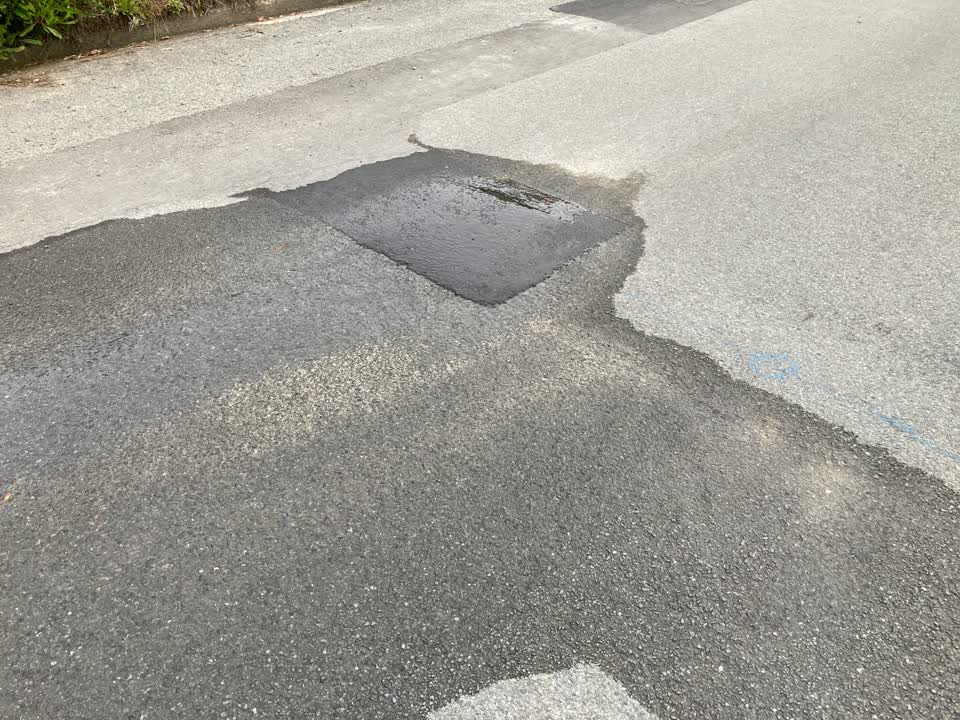 The photograph attached to this water leak report
