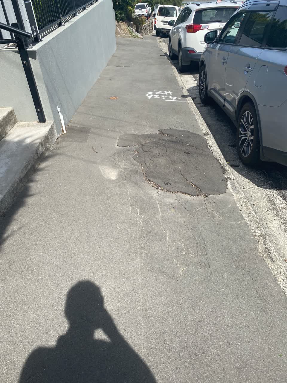The photograph attached to this roading/streets report