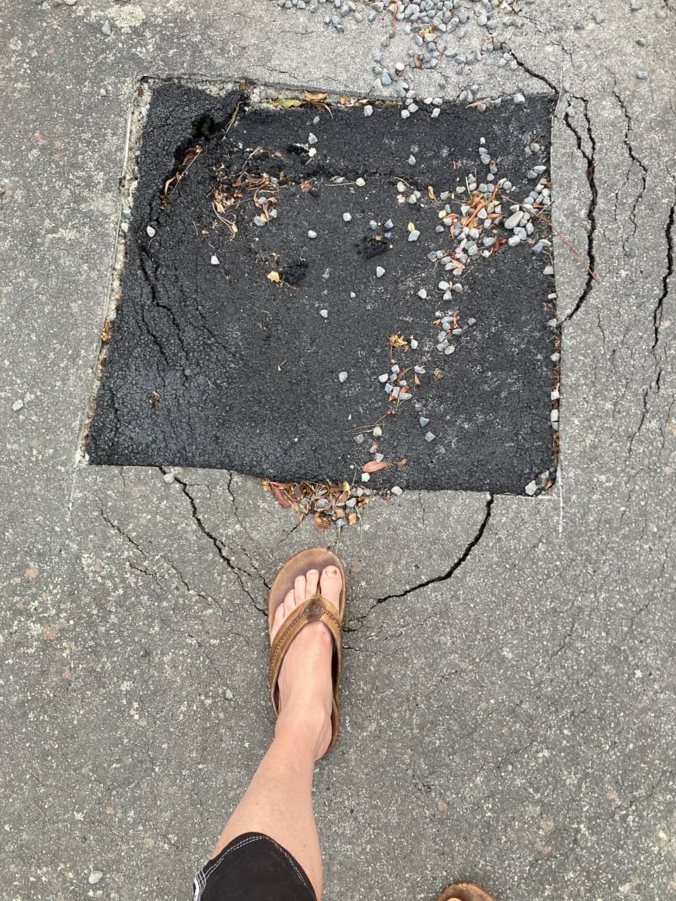 The photograph attached to this roading/streets report