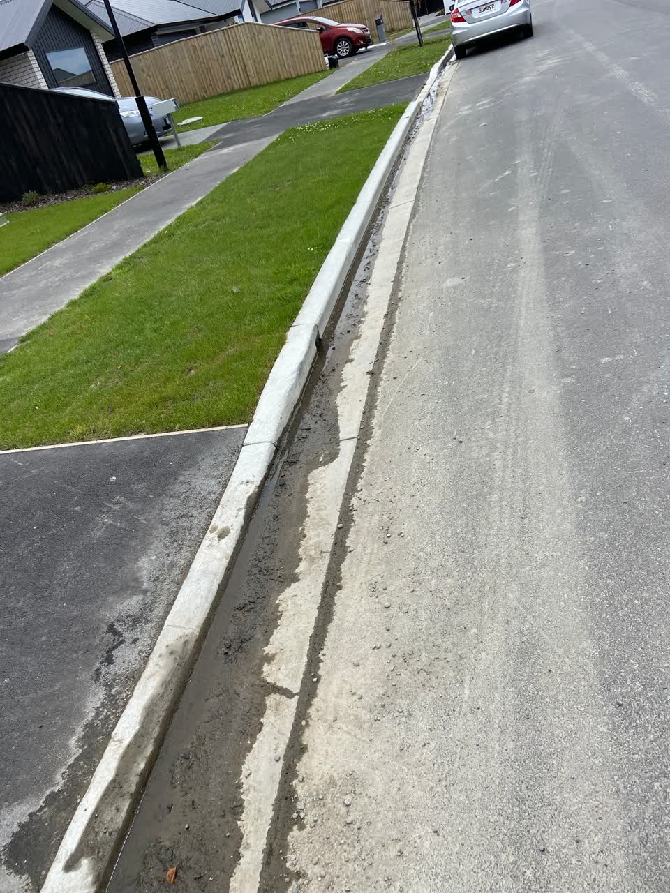 The photograph attached to this sewer - leak / blockage report