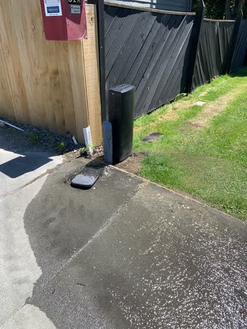 Water Leak, a report photo