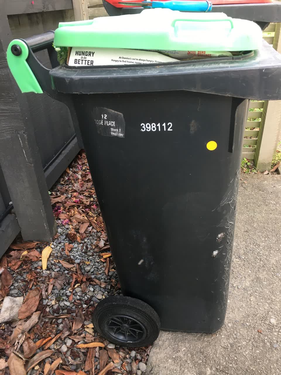 The photograph attached to this rubbish/recycling report