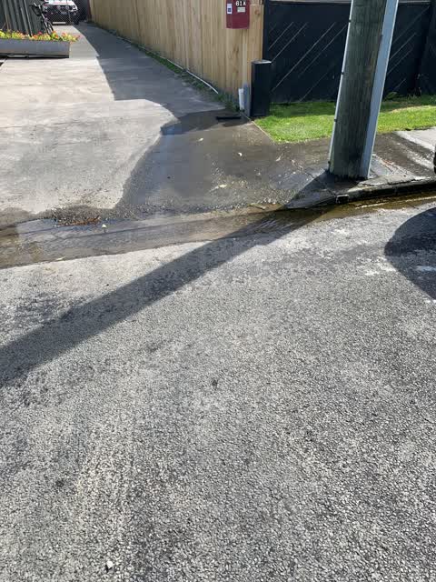 Water Leak, a report photo