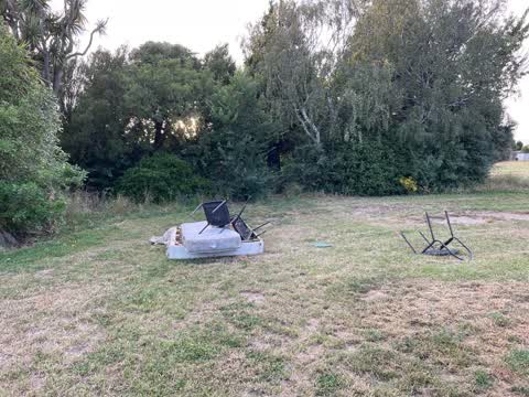 Rubbish/Recycling, a report photo