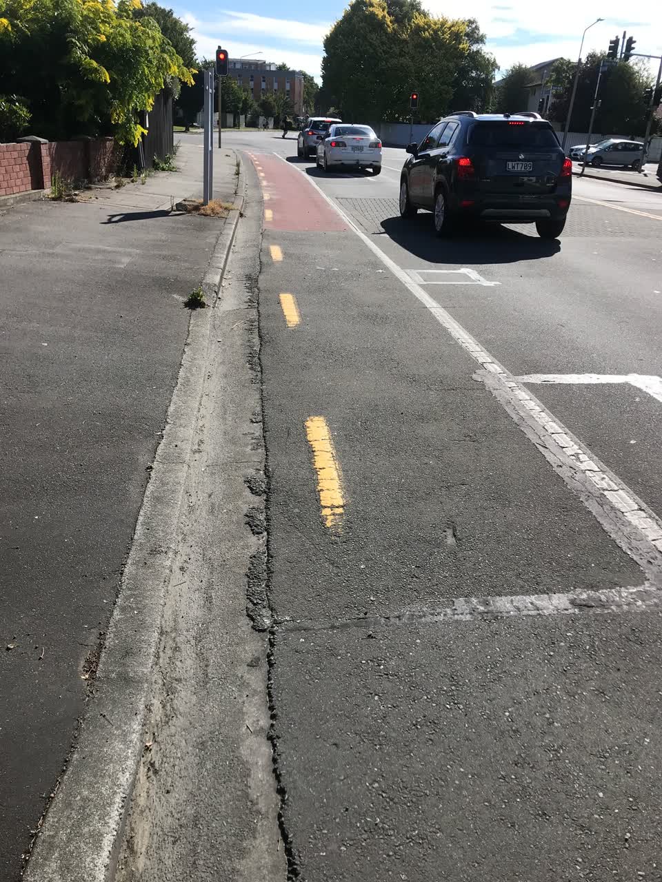 The photograph attached to this roading/streets report