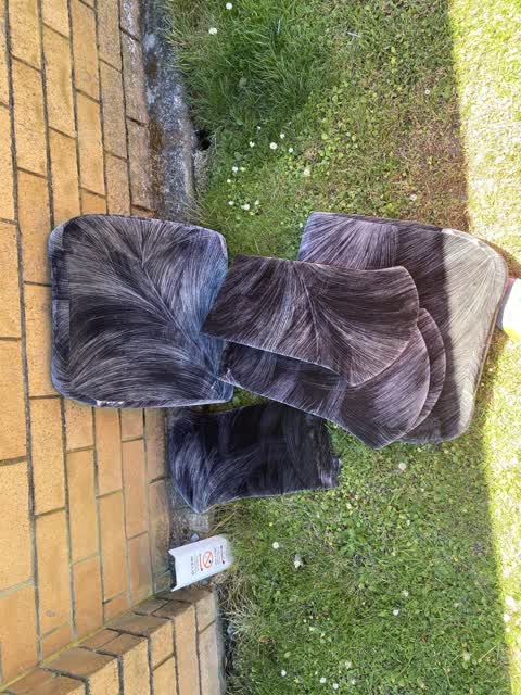 Rubbish/Recycling, a report photo