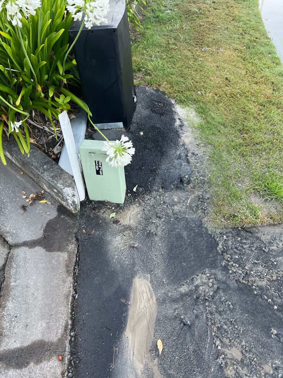 The photograph attached to this flooding report
