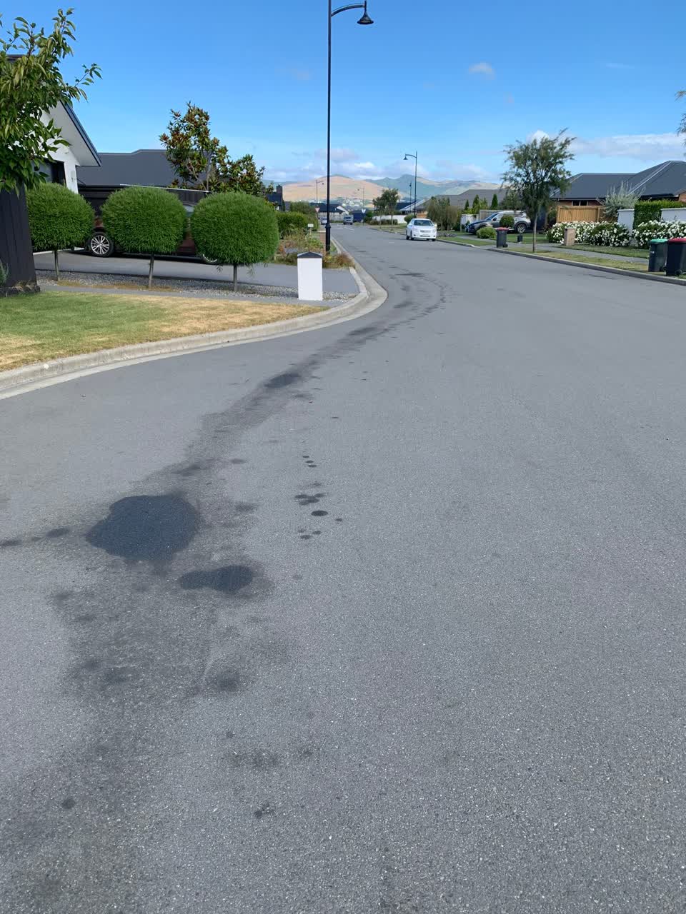 The photograph attached to this roading/streets report