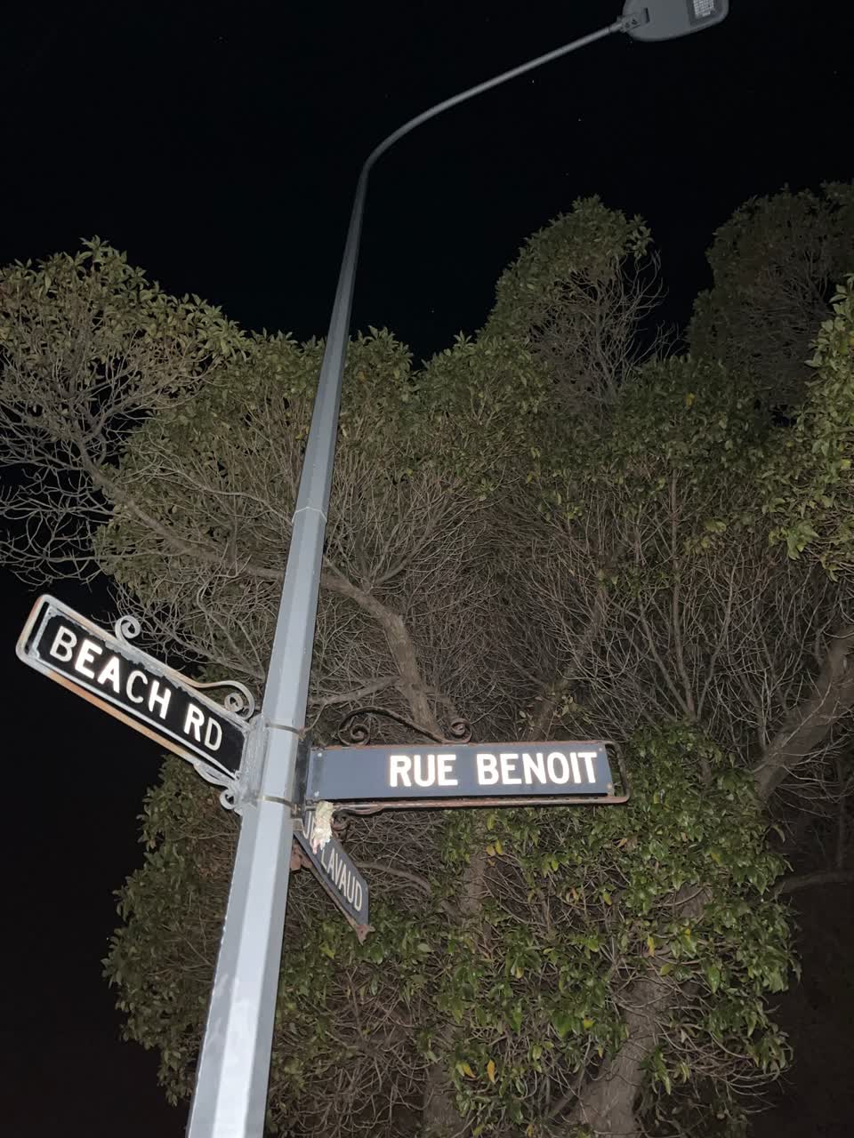 The photograph attached to this street light outage report
